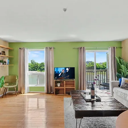 Flow - Pool - River Views - Mins To Broadway