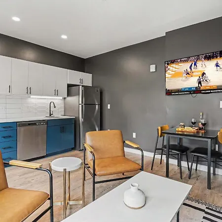 Holiday home Noir - Pool & Gym - Mins To Broadway Nashville