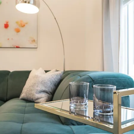 Amazing Rooftop Walk To 12s 4th Night Free * Nashville