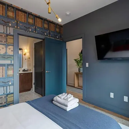 Elegant With Downtown Views Rooftop Hot Tub And Garage *