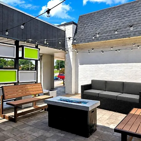 Bposhtels Nashville