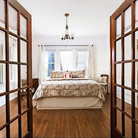 Holiday home Minutes To Downtown - East Nash 4br,3ba Nashville