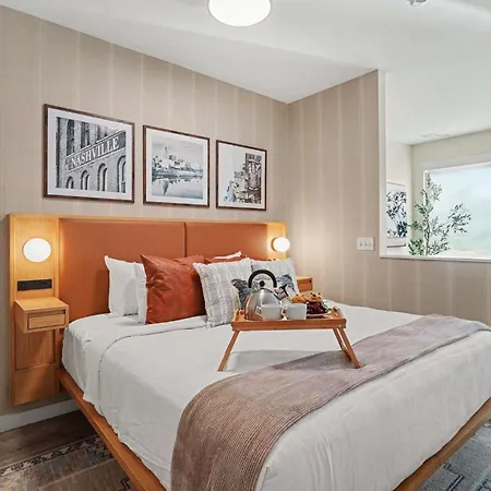 Holiday home Cadence - Pool - Gym - Mins To Broadway Nashville