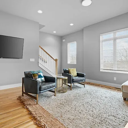 Music Getaway 4br Near Broadway Holiday home *