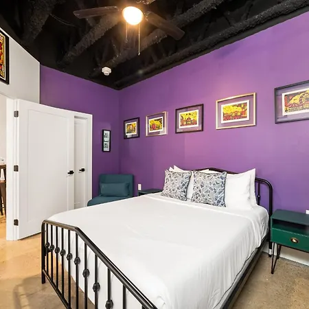 Great Location Short Drive To Downtown Holiday home