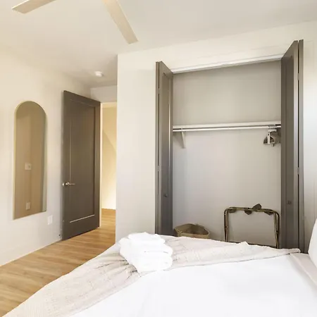 Wellness Retreat | Sauna, Cold Plunge, Heated Pool *
