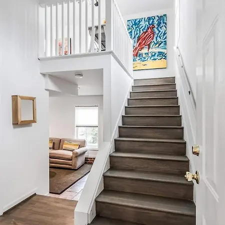 Charming Spacious - 10 Mins To Downtown Holiday home Nashville