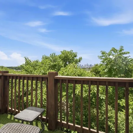 Holiday home 2 Twin Beds Near Broadway Honky Tonks Tsu Vandy Nashville
