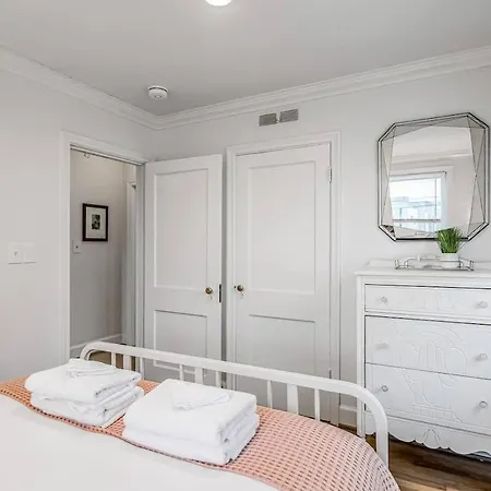 Charming Spacious - 10 Mins To Downtown Nashville