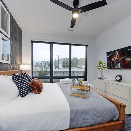 Holiday home Misty-odyssey-mins To Broadway-pool & Full Gym Nashville