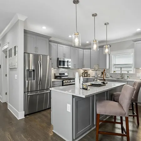 Holiday home In Style Spacious Nash Near Broadway Nashville
