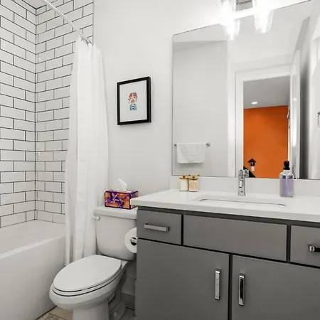 Sleeps 24 2 Units Broadway Gulch 12 South