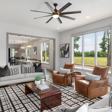 House With Rooftop Patio, Next To A Park, 3 Miles To Downtown Nashville