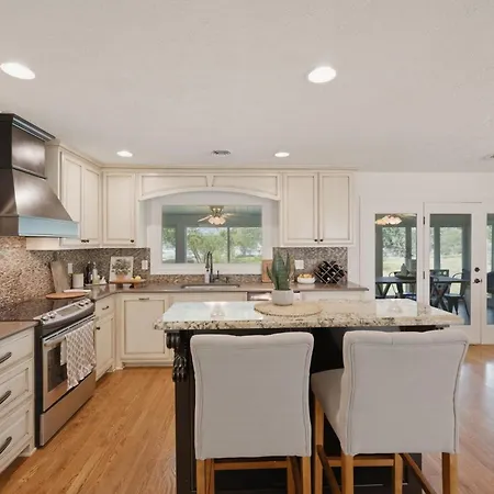 Holiday home Unwind By The Fireplace In North *
