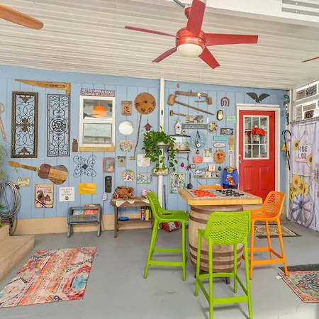 'nashvegas Getaway' W/ Hot Tub Near Broadway Holiday home *