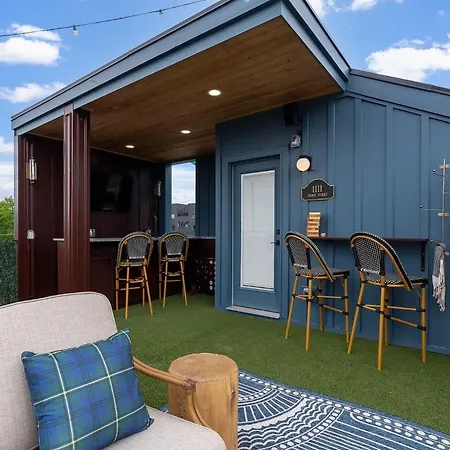 Old Hawai'i Hale Holiday home Nashville