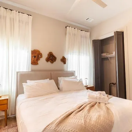 Heated Pool + Hot Tub + Sauna • 7 Min To Broadway Nashville