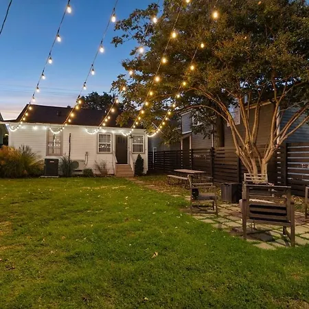 Holiday home Speakeasy. East Nash. Hot Tub. Mins To Broadway *