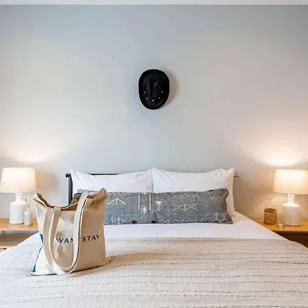 Quiet Chord - Ideal Retreat Minutes From Downtown *