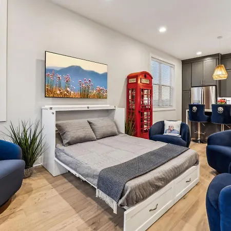 Downtown Hangout With Hot Tub * Nashville