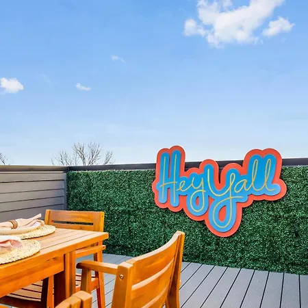 Holiday home The Banjo - 5 Mins To Broadway - Rooftop