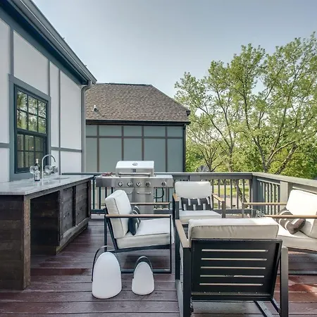 Holiday home The Presley - Rooftop Hot Tub & Fire Pit With Views Nashville