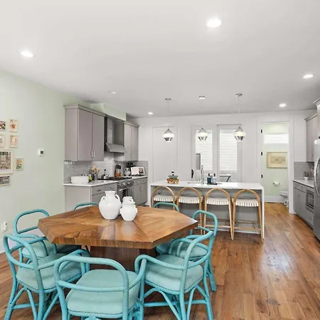 Sleeps 24 2 Units Broadway Gulch 12 South *