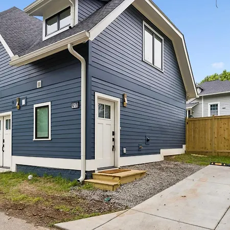 Deprecated Guest house Nashville