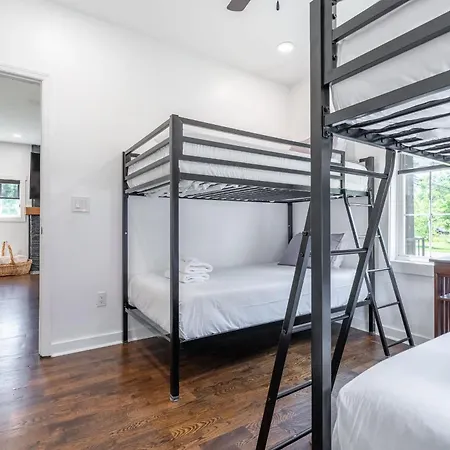 Holiday home The Northview Nook- Dog-friendly Retreat