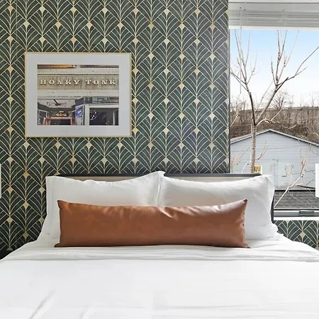 Holiday home The Duet - Rooftop Lounge - 5 Mins To Broadway