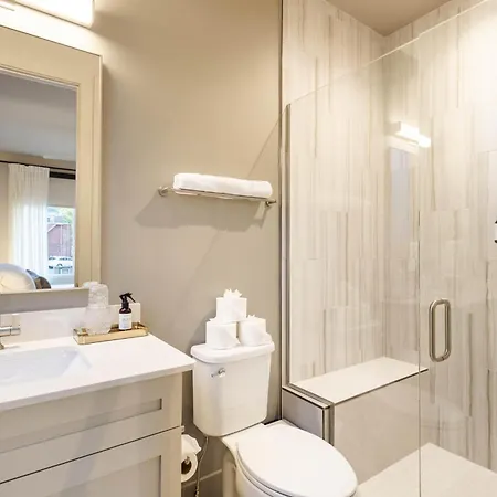 Pool, Gym & Sauna | Fully Gated & Pet-friendly *