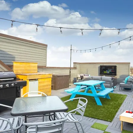 Amazing Rooftop Walk To 12s 4th Night Free * Nashville