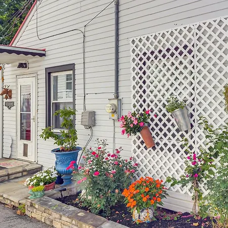 Holiday home 'nashvegas Getaway' W/ Hot Tub Near Broadway Nashville