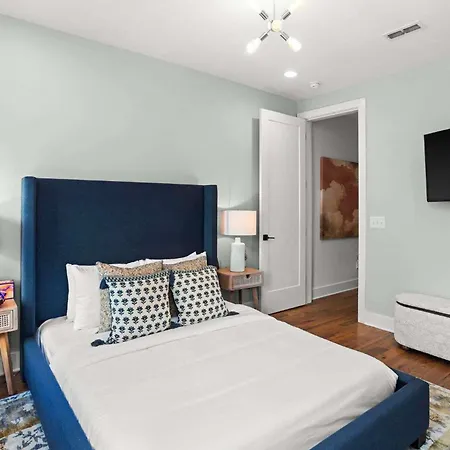 Sleeps 24 2 Units Broadway Gulch 12 South Holiday home Nashville