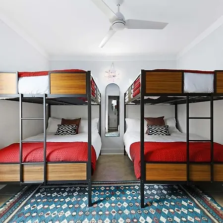 The Duet - Rooftop Lounge - 5 Mins To Broadway Holiday home Nashville