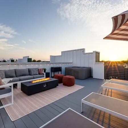 Wildflower - Rooftop Hot Tub - Game * Nashville