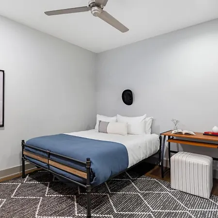 Holiday home Quiet Chord - Ideal Retreat Minutes From Downtown