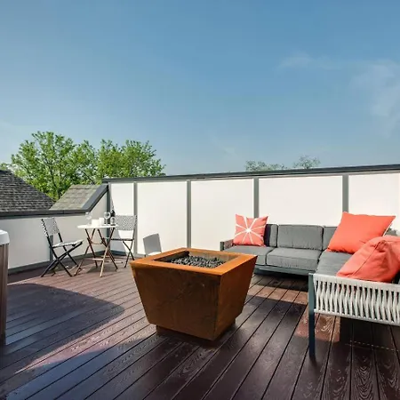 The Presley - Rooftop Hot Tub & Fire Pit With Views Holiday home Nashville