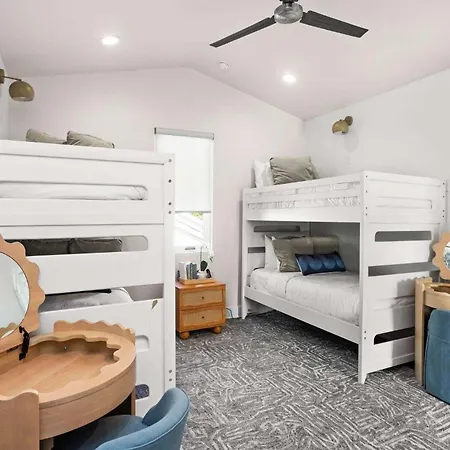 Sleeps 24 2 Units Broadway Gulch 12 South Holiday home Nashville