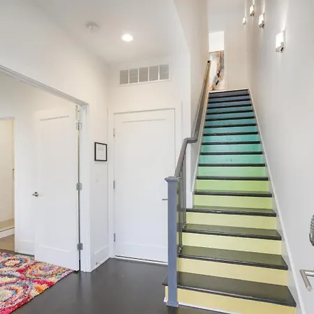 Amazing Rooftop Walk To 12s 4th Night Free * Nashville