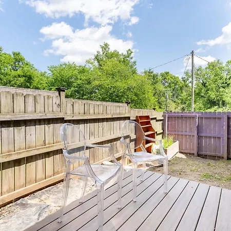 The Magic Cottage- Artsy Escape With Hot Tub & Charm *