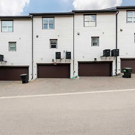 Quiet Chord - Ideal Retreat Minutes From Downtown Holiday home *