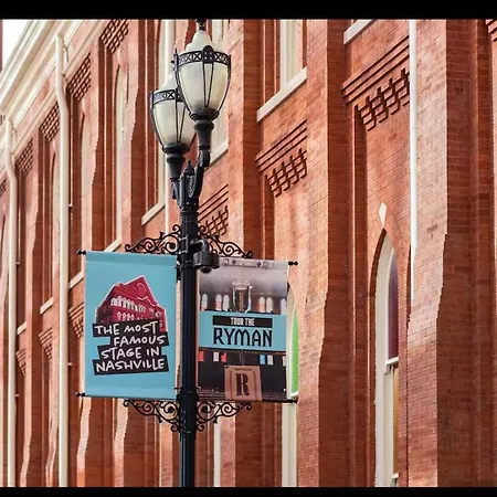 Holiday home Old School Cool 3br Minutes To Downtown Nashville