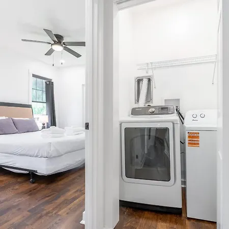 Holiday home The Northview Nook- Dog-friendly Retreat *