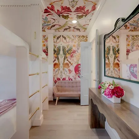 Privee Holiday home *