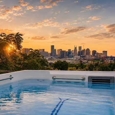 The Songwriter's Mansion Rooftop & Skyline Views Nashville
