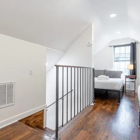 The Northview Nook- Dog-friendly Retreat *