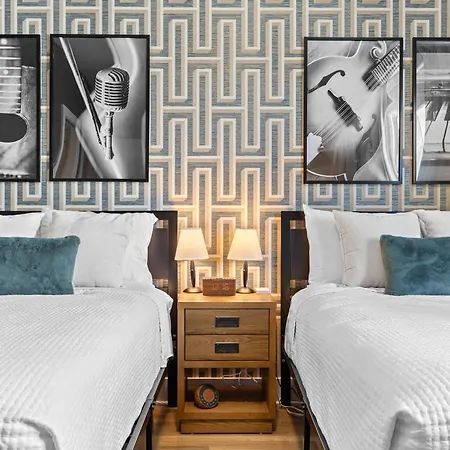Holiday home Sounds Like Fun- Hot Tub & Rooftop Views Nashville