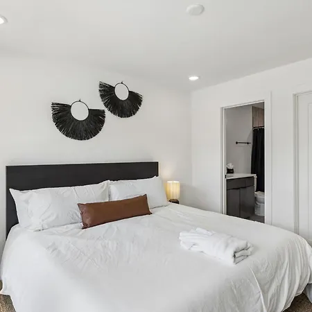 Sleek Trio Townhomes 9br 3 Hot Tubs *