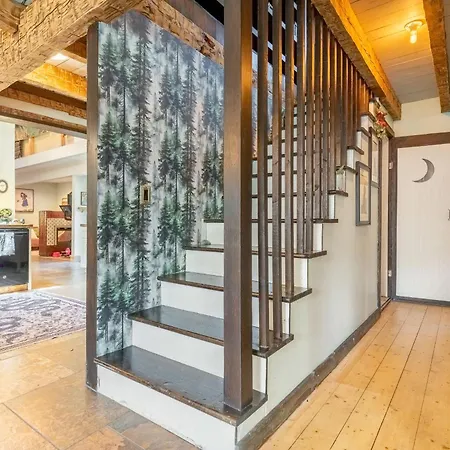 The Magic Cottage- Artsy Escape With Hot Tub & Charm Holiday home Nashville